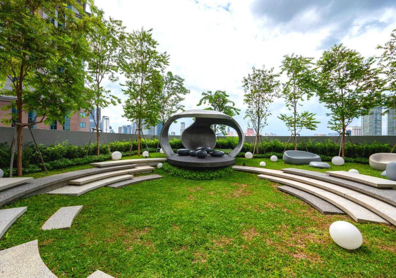 Greystone Scarletz Suites Kuala Lumpur Exterior photo