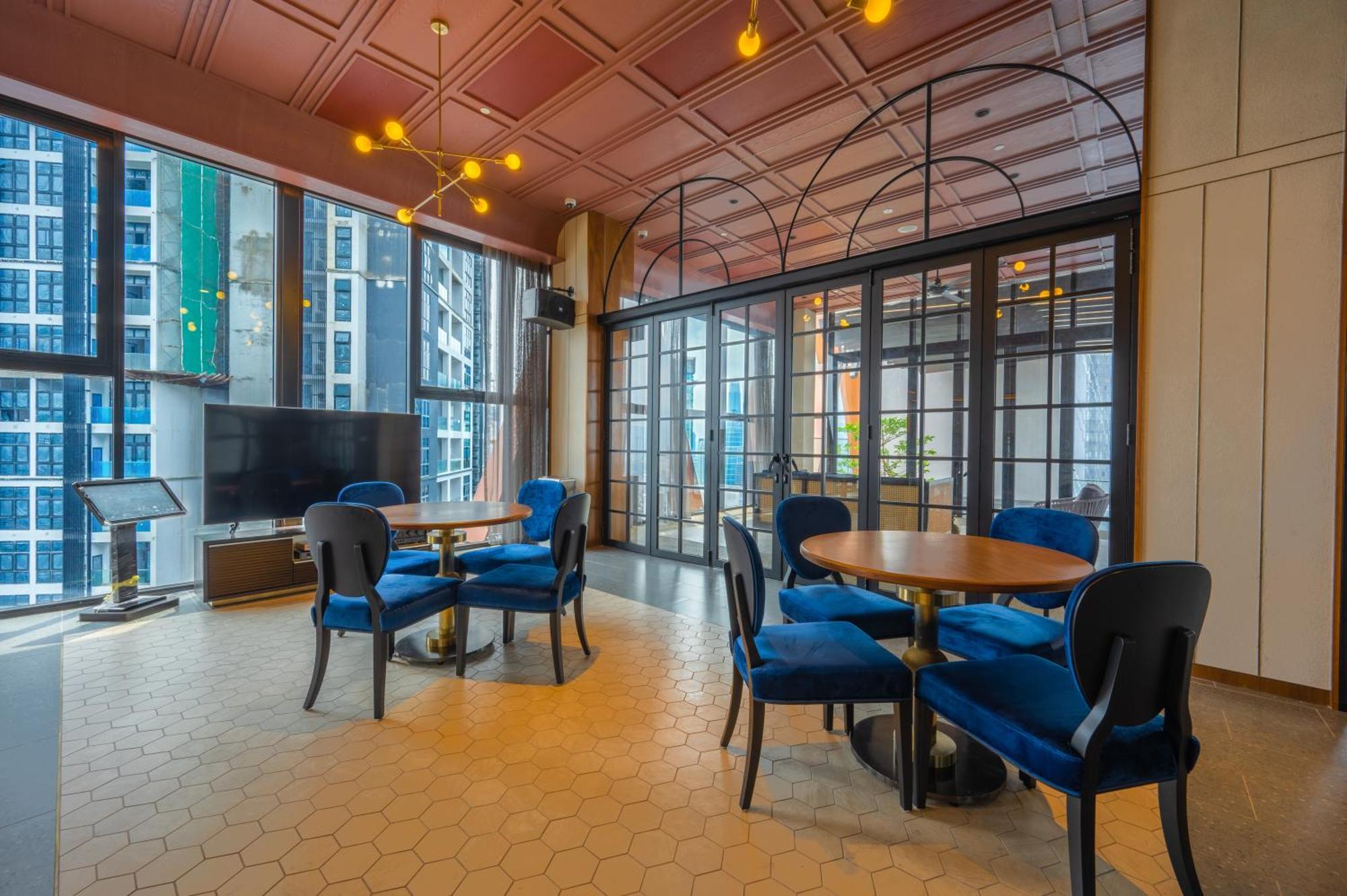 Greystone Scarletz Suites Kuala Lumpur Exterior photo
